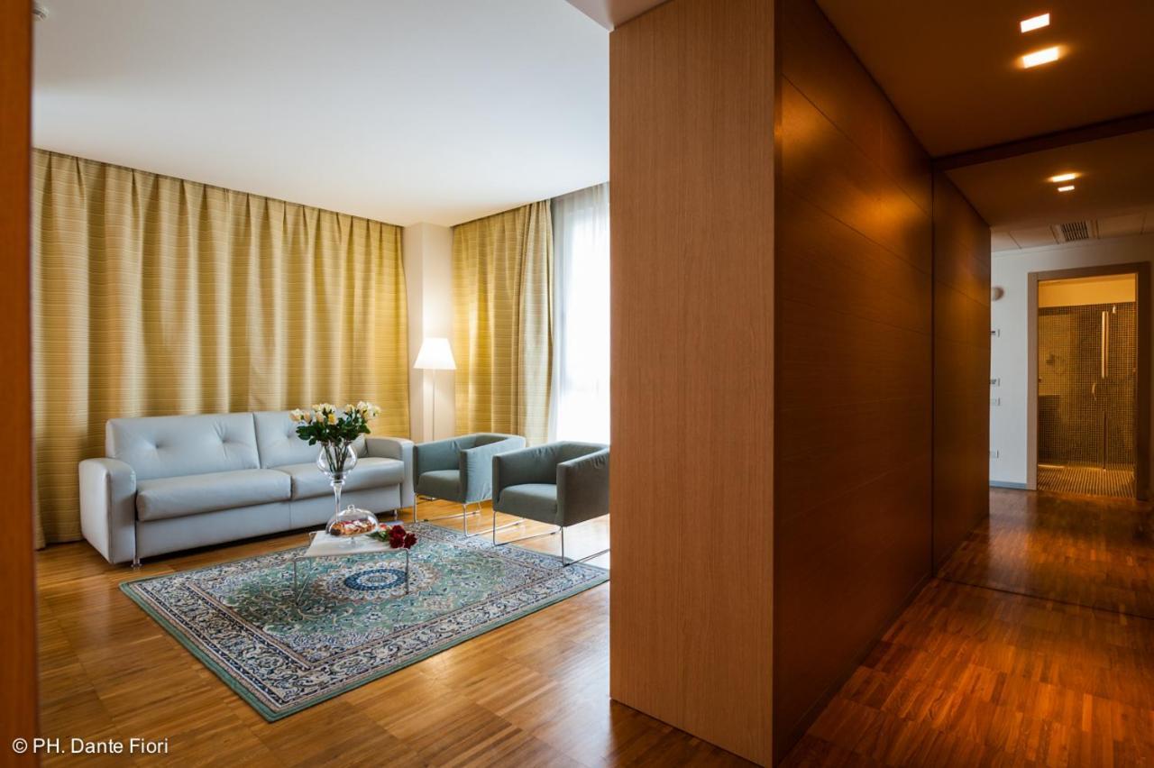Residence Schiohotel ภายนอก รูปภาพ